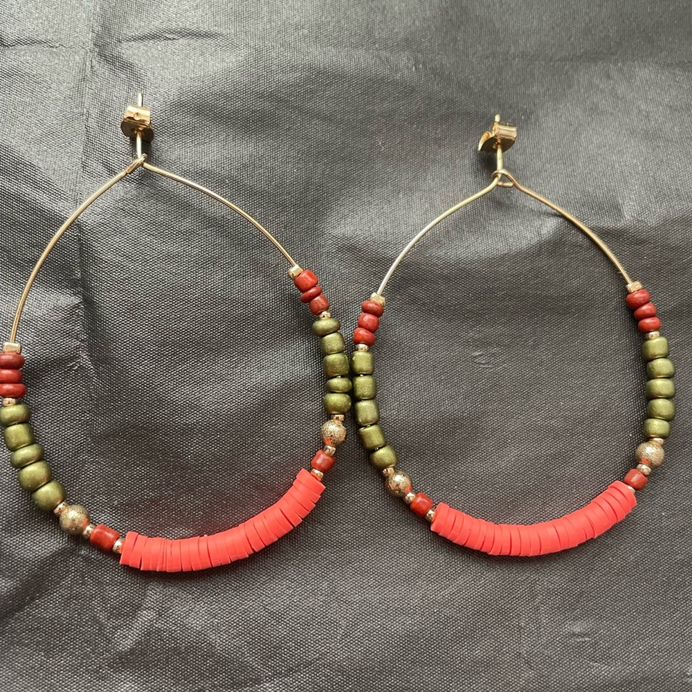 Elegant Red and Green Beaded Hoop Earrings